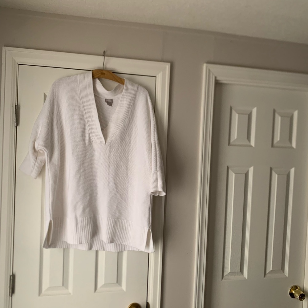 Chico's Classic White V-Neck Tunic